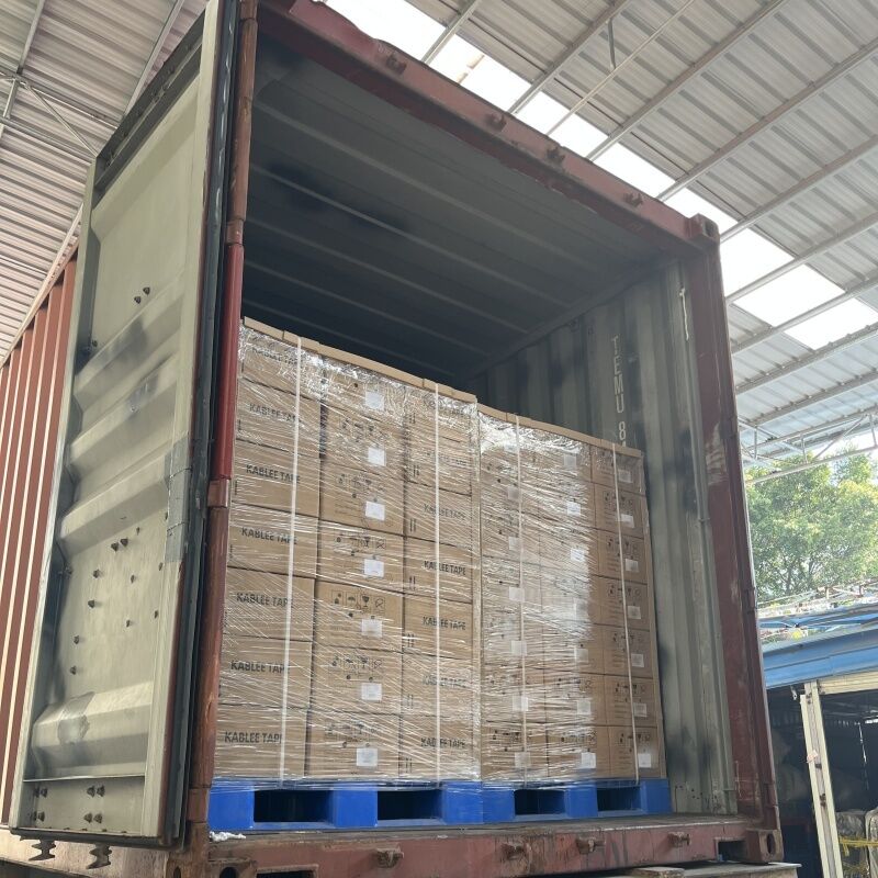 Nastro di cablaggio in velluto ignifugo con forte adesione all'acciaio e resistenza agli abrasivi chimici per imbracature elettriche